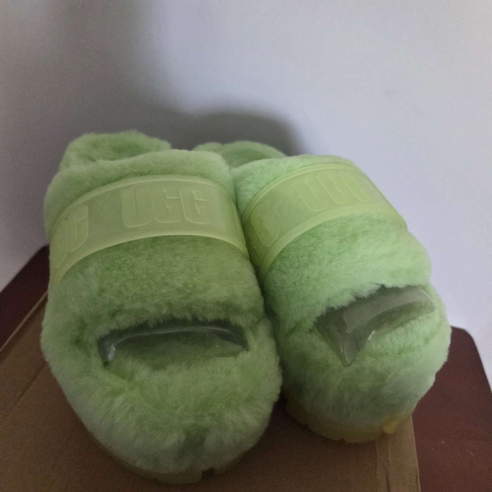 UGG Fluffita Green & Clear